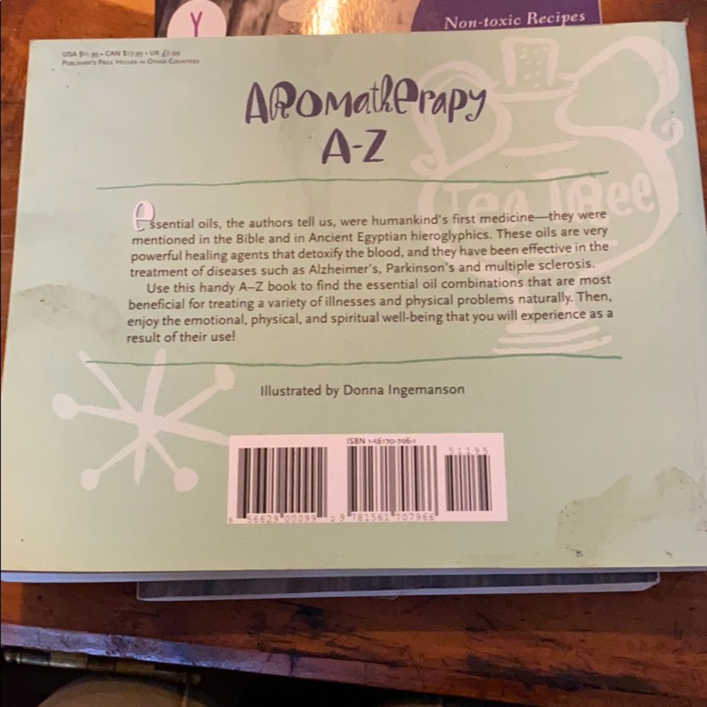 Aromatherapy Books - Picture 6 of 8